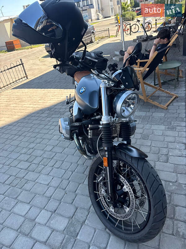 BMW R nineT Scrambler
