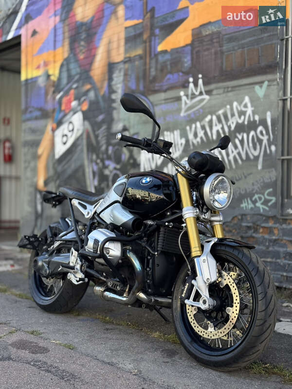 BMW R nineT 2016