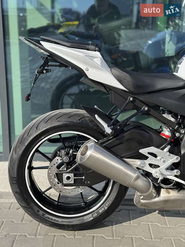 Мотоцикл Без обтекателей (Naked bike) BMW S 1000R 2016 в Ровно