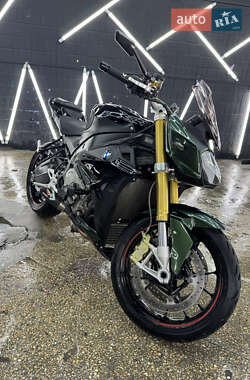 Спортбайк BMW S 1000R 2018 в 