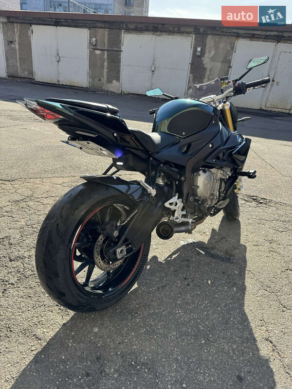 Спортбайк BMW S 1000R 2018 в Києві фото 18 Спортбайк BMW S 1000R 2018 в Києві
