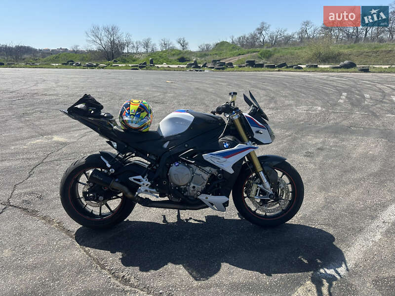 Мотоцикл Без обтікачів (Naked bike) BMW S 1000R 2018 в Одесі