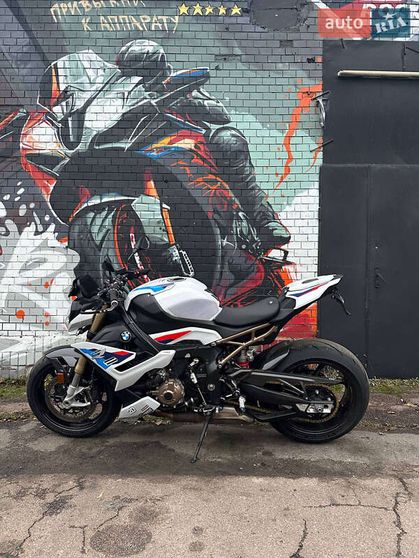 Мотоцикл Без обтекателей (Naked bike) BMW S 1000R 2021 в Киеве