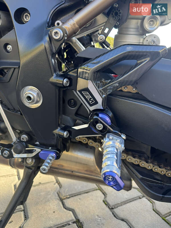 Мотоцикл Без обтекателей (Naked bike) BMW S 1000R 2023 в Киеве