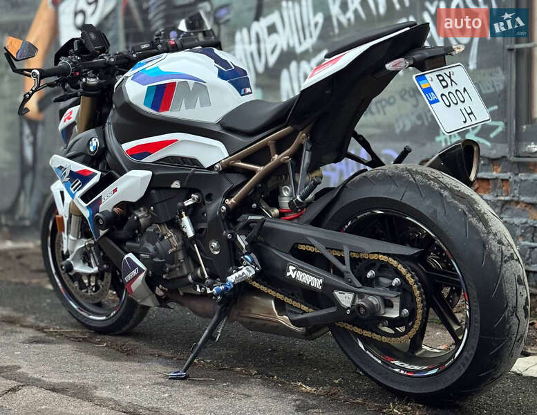 Мотоцикл Без обтекателей (Naked bike) BMW S 1000R 2022 в Киеве фото 5 Мотоцикл Без обтекателей (Naked bike) BMW S 1000R 2022 в Киеве
