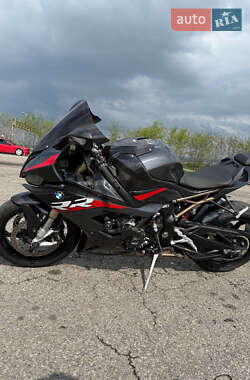 Спортбайк BMW S 1000RR 2022 в 