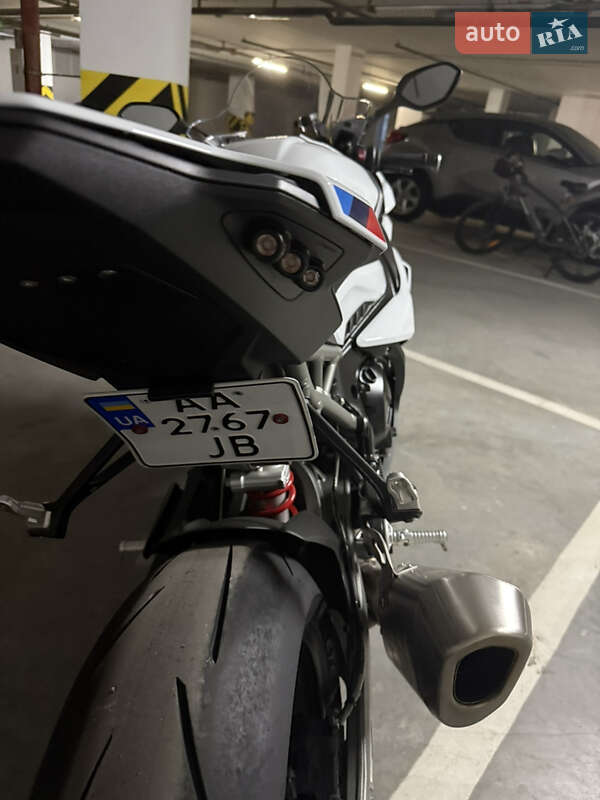 Спортбайк BMW S 1000RR 2025 в Киеве