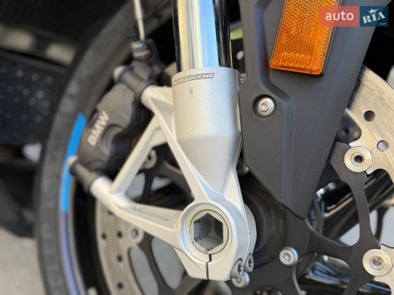 Спортбайк BMW S 1000RR 2023 в Днепре фото 10 Спортбайк BMW S 1000RR 2023 в Днепре