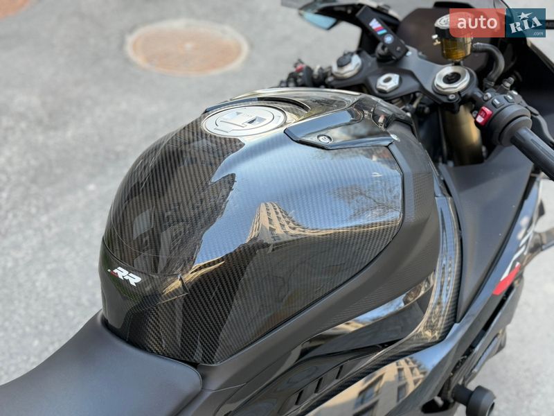 Спортбайк BMW S 1000RR 2023 в Днепре фото 27 Спортбайк BMW S 1000RR 2023 в Днепре