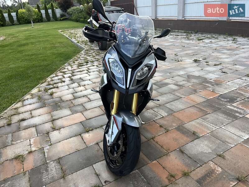 BMW S 1000XR 2017