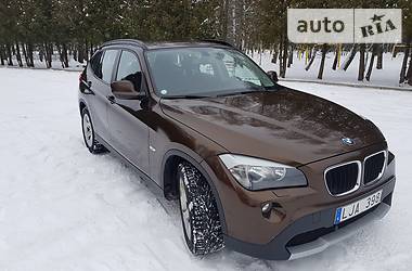 Внедорожник / Кроссовер BMW X1 2010 в Радивилове