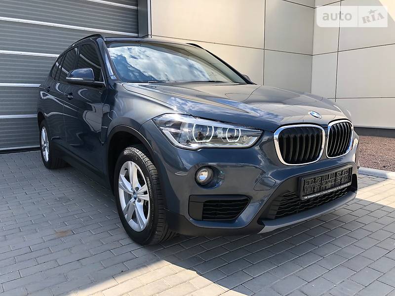 Кроссовер bmw x1