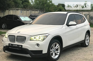 Внедорожник / Кроссовер BMW X1 2013 в Ровно