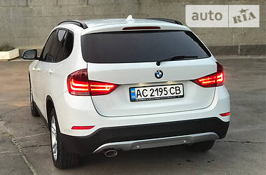 Внедорожник / Кроссовер BMW X1 2013 в Ровно