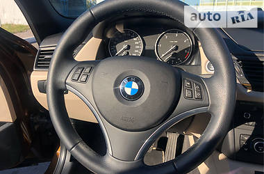 Внедорожник / Кроссовер BMW X1 2011 в Ровно