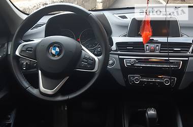 Внедорожник / Кроссовер BMW X1 2017 в Бахмуте