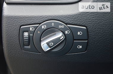 Позашляховик / Кросовер BMW X1 2013 в 