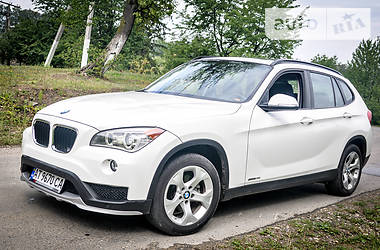 Внедорожник / Кроссовер BMW X1 2014 в Черновцах