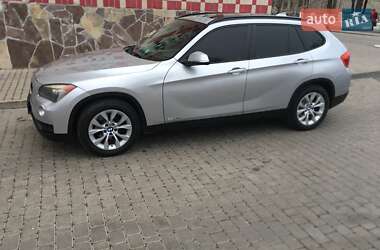 Внедорожник / Кроссовер BMW X1 2013 в 