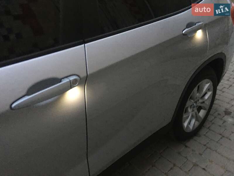 Позашляховик / Кросовер BMW X1 2013 в Могилів-Подільському