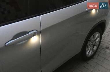 Внедорожник / Кроссовер BMW X1 2013 в 