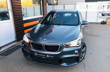 Внедорожник / Кроссовер BMW X1 2016 в 