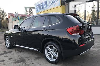 Внедорожник / Кроссовер BMW X1 2013 в Тернополе