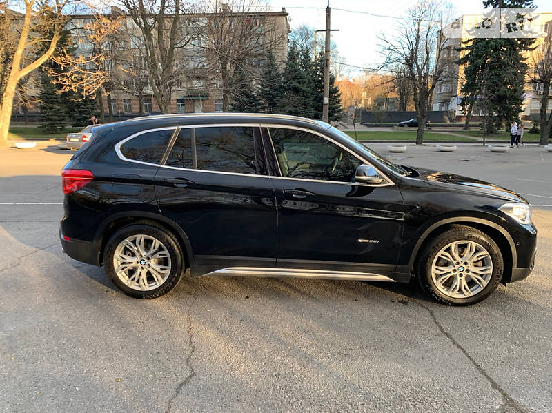 Внедорожник / Кроссовер BMW X1 2016 в Днепре