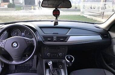 Позашляховик / Кросовер BMW X1 2010 в Тячеві