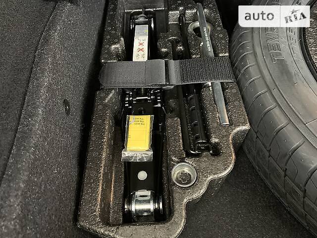 Позашляховик / Кросовер BMW X1 2017 в Києві