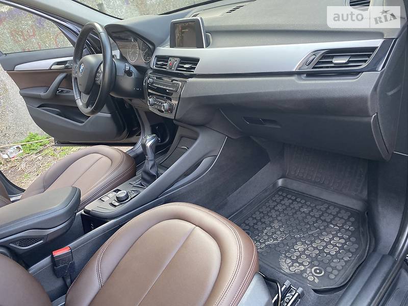 Позашляховик / Кросовер BMW X1 2018 в Києві фото 16 Позашляховик / Кросовер BMW X1 2018 в Києві