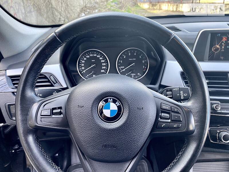 Позашляховик / Кросовер BMW X1 2018 в Києві фото 38 Позашляховик / Кросовер BMW X1 2018 в Києві