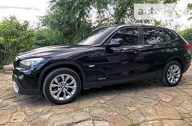 Внедорожник / Кроссовер BMW X1 2011 в Днепре