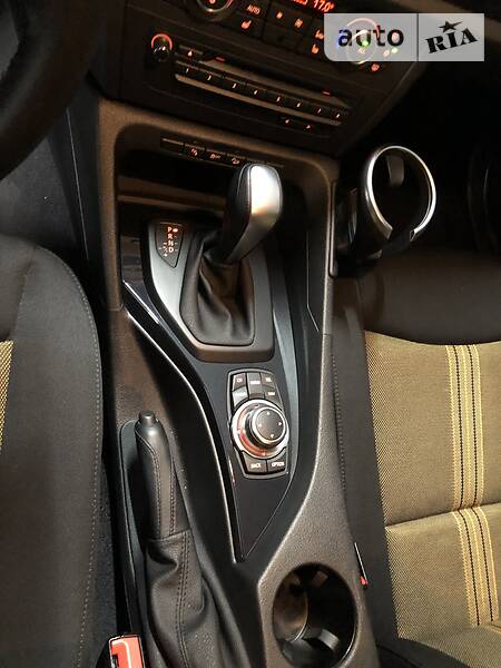 Позашляховик / Кросовер BMW X1 2011 в Києві