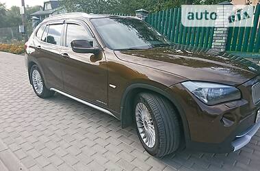 Внедорожник / Кроссовер BMW X1 2010 в Львове