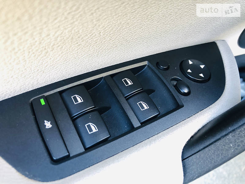 Позашляховик / Кросовер BMW X1 2010 в Києві фото 15 Позашляховик / Кросовер BMW X1 2010 в Києві