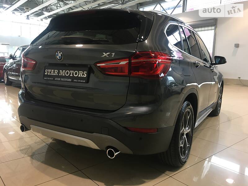 Внедорожник / Кроссовер BMW X1 2015 в Одессе