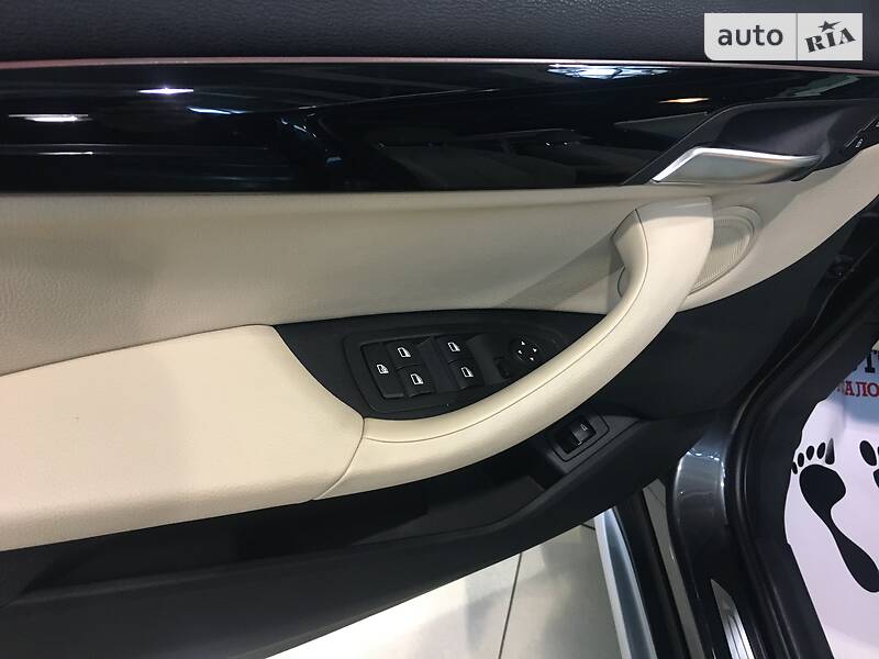 Внедорожник / Кроссовер BMW X1 2015 в Одессе