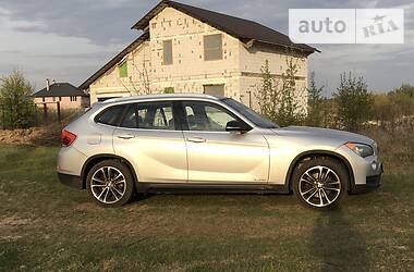 Внедорожник / Кроссовер BMW X1 2013 в Киеве