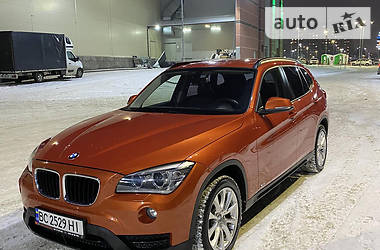 Внедорожник / Кроссовер BMW X1 2013 в Львове