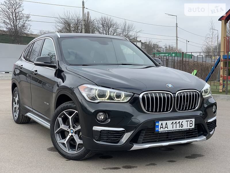 Позашляховик / Кросовер BMW X1 2016 в Києві