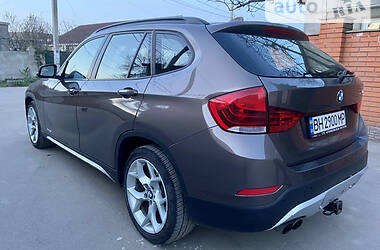 Позашляховик / Кросовер BMW X1 2013 в Одесі