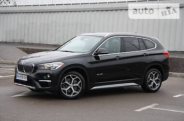 Позашляховик / Кросовер BMW X1 2017 в Києві