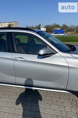 Хэтчбек BMW X1 2012 в Ивано-Франковске