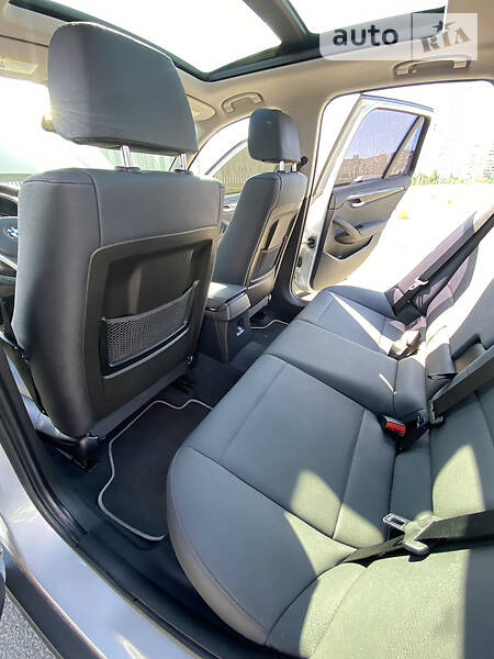 Внедорожник / Кроссовер BMW X1 2014 в Киеве