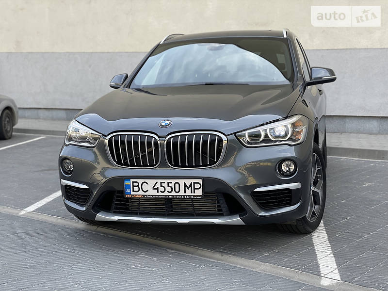 Внедорожник / Кроссовер BMW X1 2016 в Львове