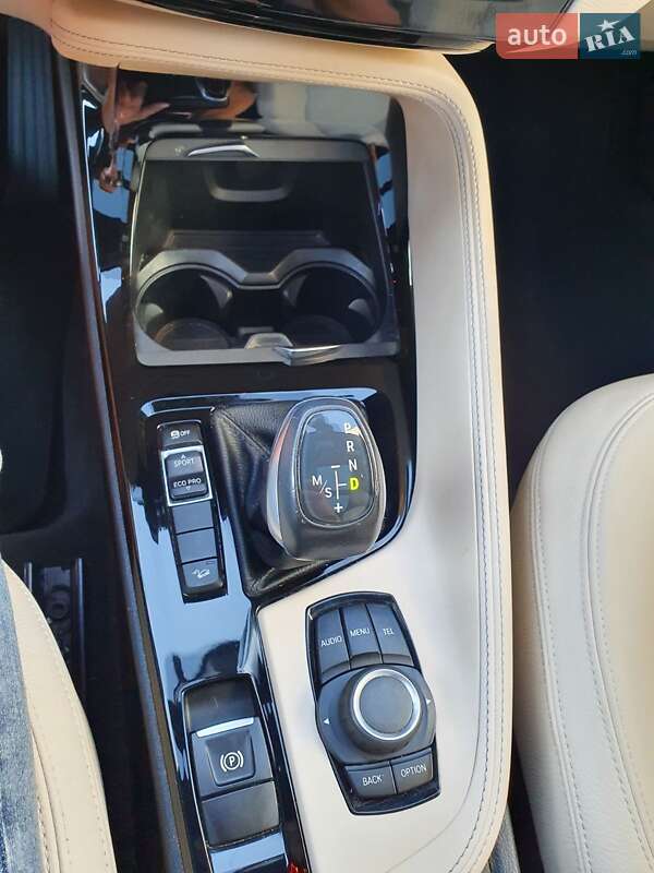 Внедорожник / Кроссовер BMW X1 2016 в Николаеве