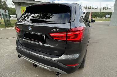 Позашляховик / Кросовер BMW X1 2015 в Харкові