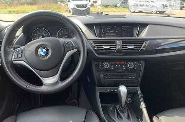 Внедорожник / Кроссовер BMW X1 2013 в Костополе