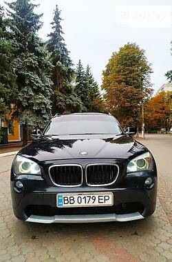 Внедорожник / Кроссовер BMW X1 2010 в Рубежном